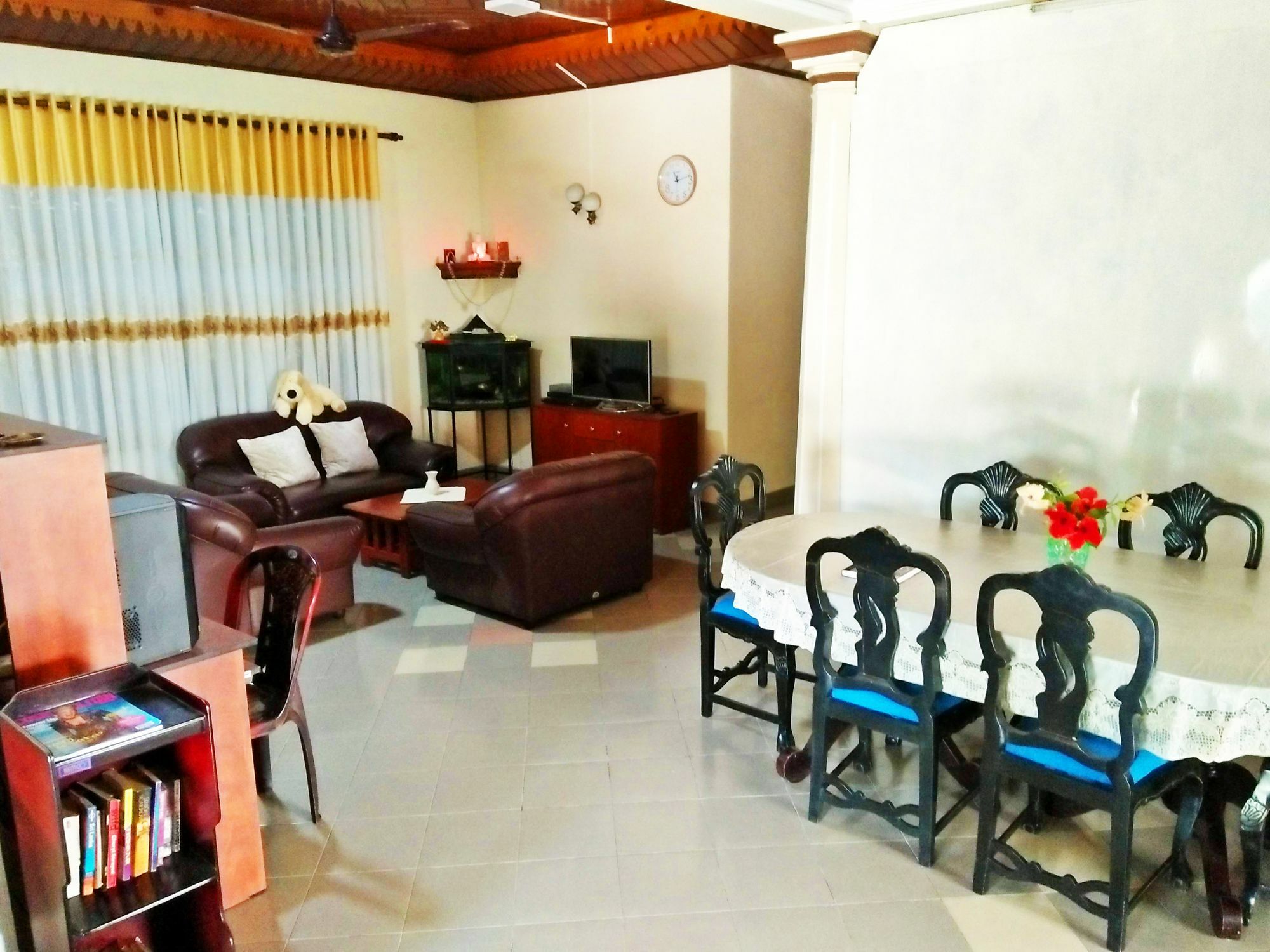 Ruslanka Homestay Ettukala Екстер'єр фото